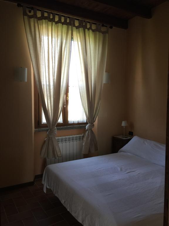 Comfort Triple Room with Shower